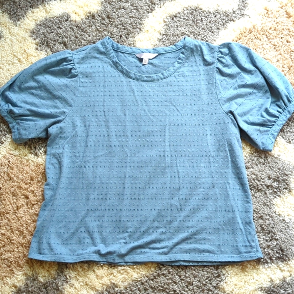 Lauren Conrad eyelet t shirt